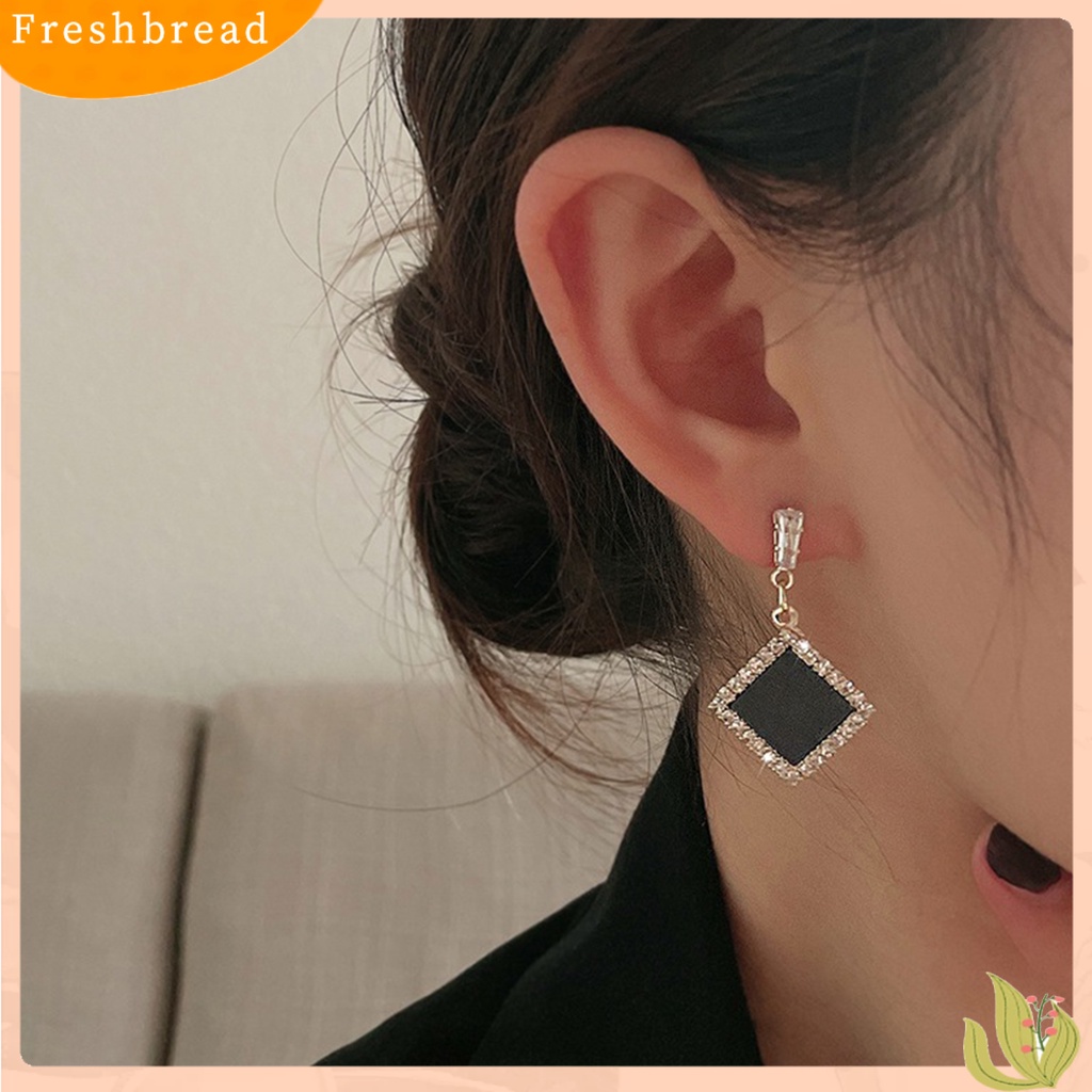 {In Stock} 1pasang Anting Menjuntai Hati Berlian Imitasi Perhiasan Gaya Korea Mutiara Imitasi Stud Earrings Hadiah Ulang Tahun