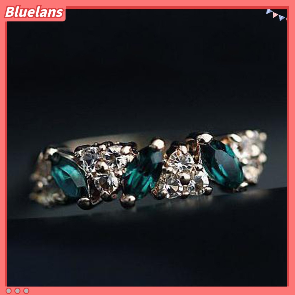{In Stock} Vintage Wanita Emerald Cubic Zirconia Bertatahkan Jari Cincin Hadiah Perhiasan Pernikahan