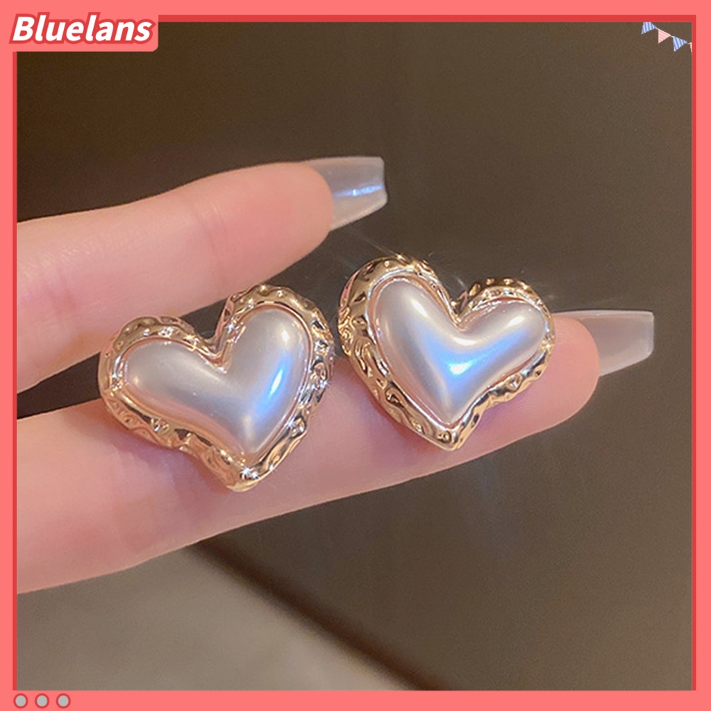 {In Stock} Women Ear Studs Gradient Heart-Berbentuk Cahaya Mewah Perak Wanita Kepribadian Fashion Faux Pearl Stud Earrings Pakaian Sehari-Hari