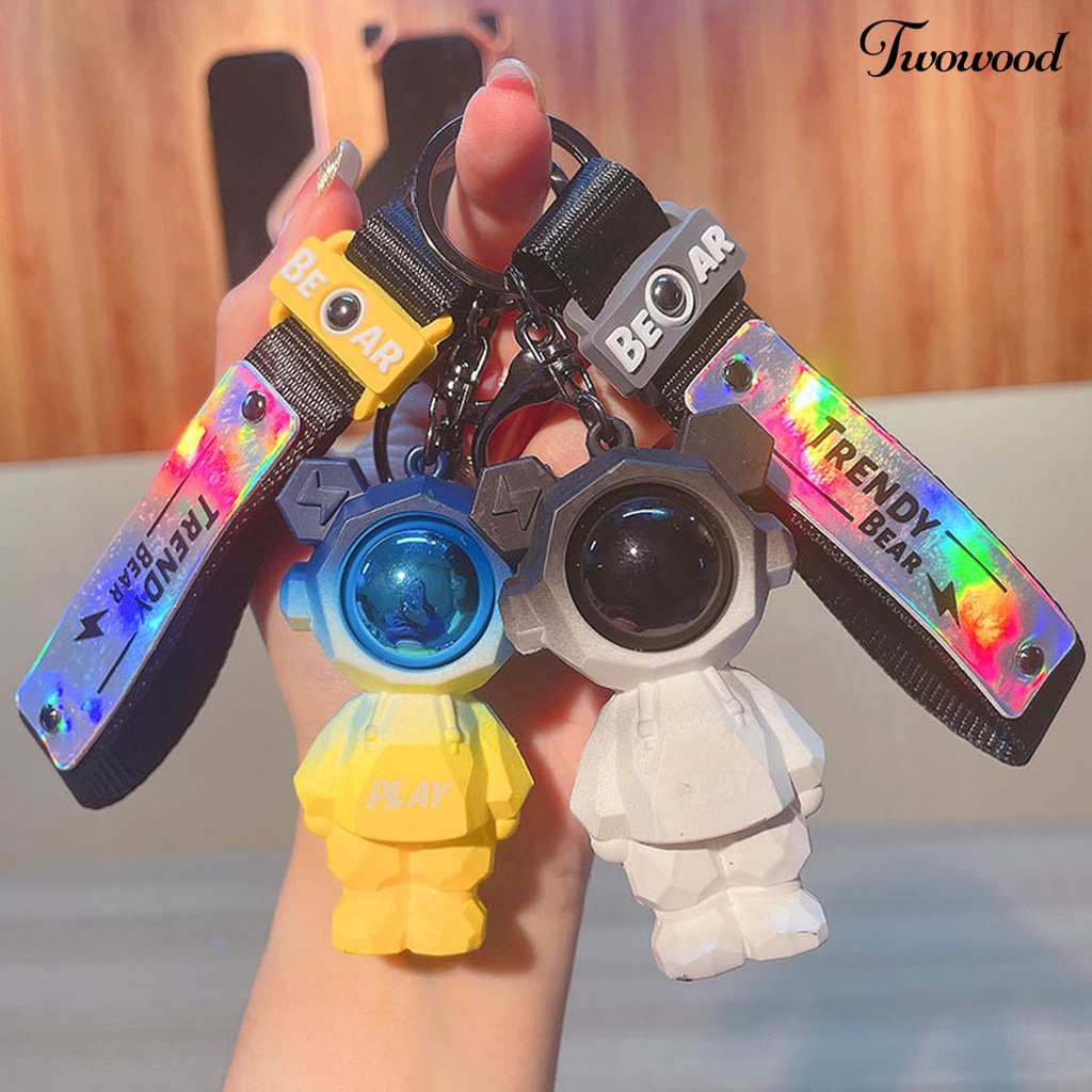 Twowood Bear Astronot Gantungan Kunci 3D Boneka Dengan Tali DIY Ransel Ornamen PVC Kartun Hewan Spaceman Car Key Ring Bag Aksesoris