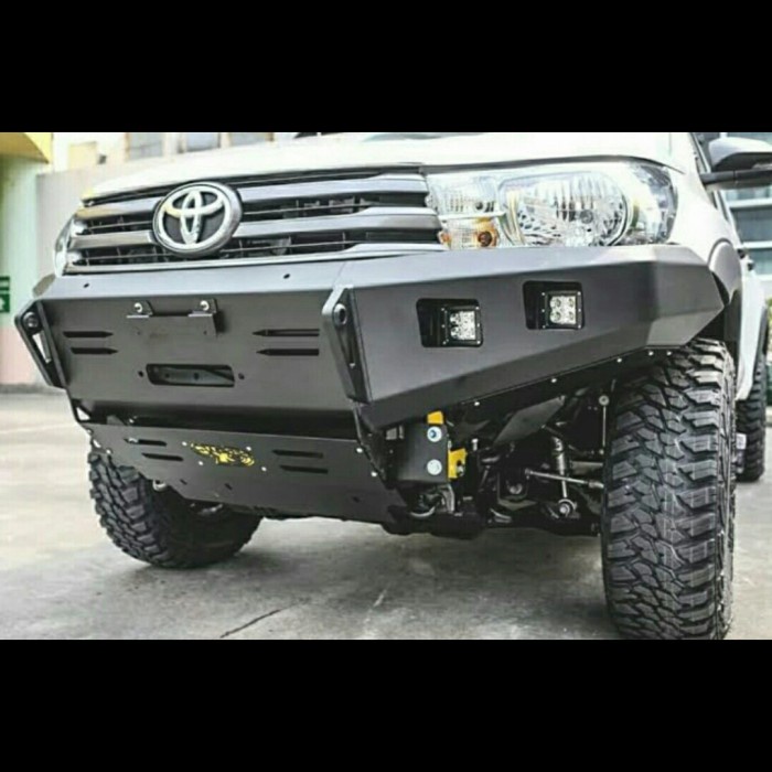 Bullbar/Bemper Depan Double Cabin Hilux Revo Model X-Offroad
