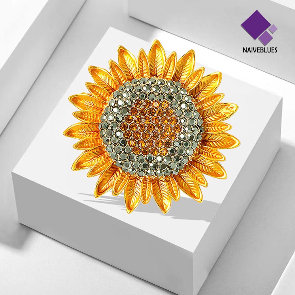 &lt; Naiveblues &gt; Sparkling Sunflower Bros Outfit Decor Berlian Imitasi Bunga Realistis Stainless Floral Pin Decor Jewelry