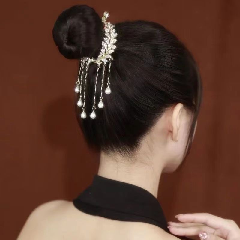 Elegan Indah Gandum Telinga Imitasi Mutiara Berlian Imitasi Rumbai Rambut Cakar Klip Wanita Gadis Temperamen Manis Ponytail Bun Gesper Jepit Rambut Aksesoris Rambut