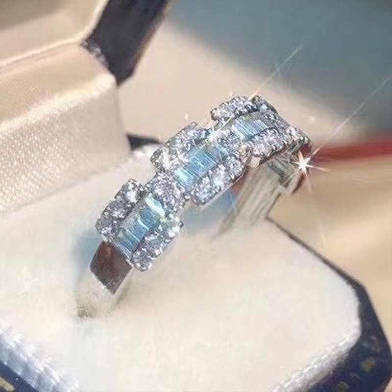 Cincin Lady Indah Dengan Zirkonia Kubik Berkilau Warna Perak Fashion Pernikahan Band Eternity Rings Perhiasan Trendi Baru