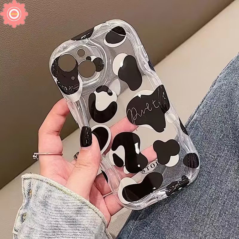 IPHONE Casing Motif Sapi Leopard Fashion Kompatibel Untuk Iphone11 14 13 12 Pro Max 7Plus 8Plus XR X XS Max6 6s 7 8 Plus SE 2020 Kartun Ekspresi Lucu Lembut 3D Casing Tepi Bergelombang Melengkung