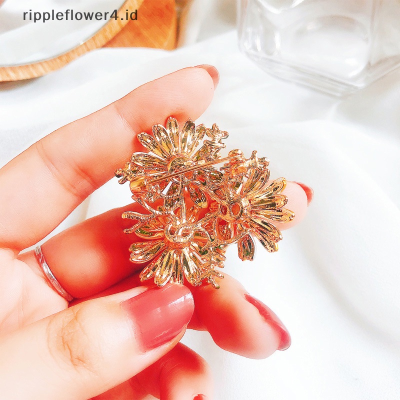 {rippleflower4.id} Fashion Tanaman Bunga Daisy Bros Pin Kerah Aksesoris Perhiasan Hadiah~