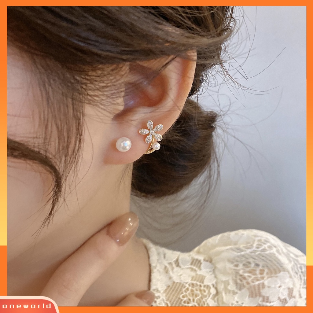 [WOD] 1pasang Anting Pejantan Bunga Mutiara Imitasi Manis Bentuk Bunga Berlian Imitasi Ear Studs Perhiasan Hadiah