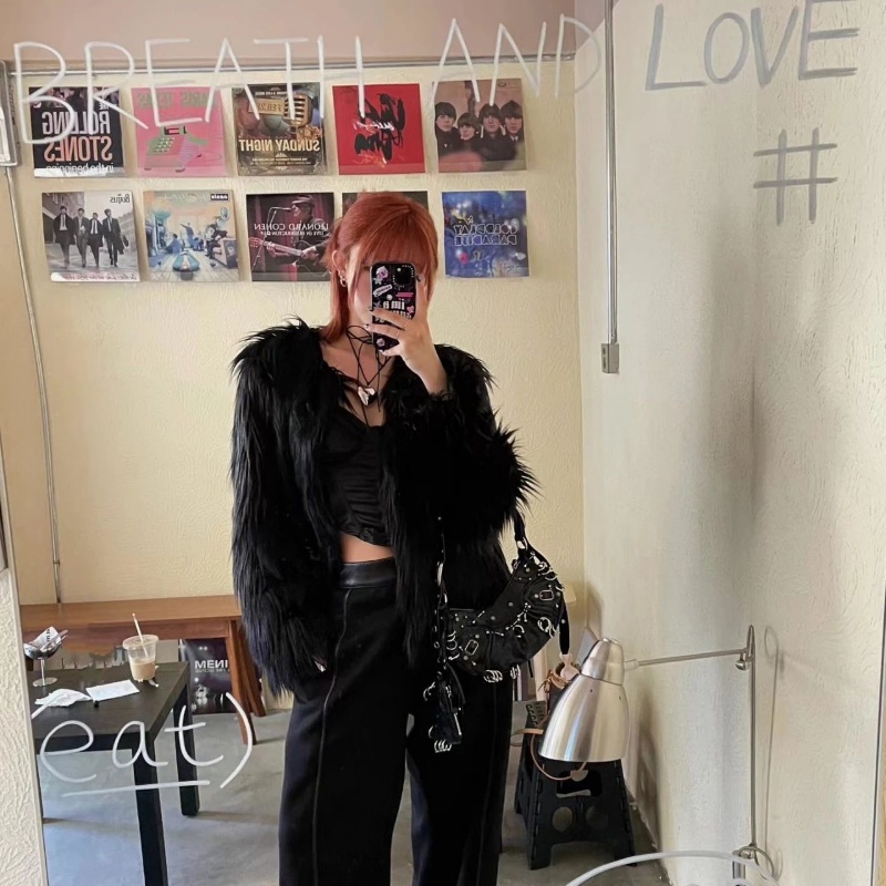 Kalung Hati Tali Hitam Panjang Punk