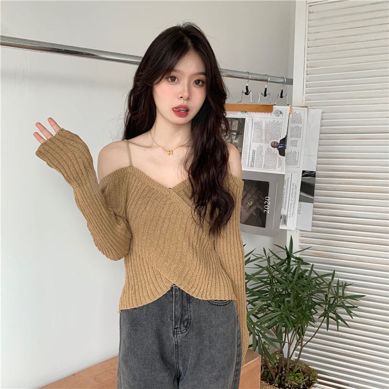 Atasan Wanita Off Shoulder Rajut Polos Lengan Panjang Casual Top