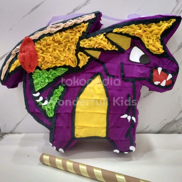 

Pinata dragon naga/ pinata charizard pokemon
