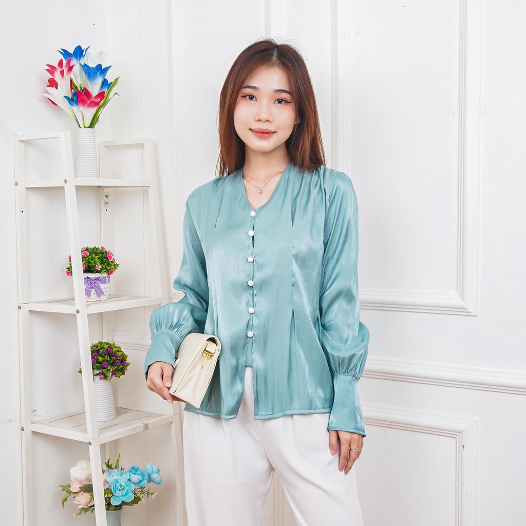 BEFAST - ZNF OOTD WANITA HEM REVI / Naila Shimmer Shirt / Kemeja Wanita Model Terbaru / Fashion kekinian Remaja ABG Trendy / Atasan Wanita Lengan Panjang / Outfit Wanita Daily kerja / Pakaian Casual Terlaris