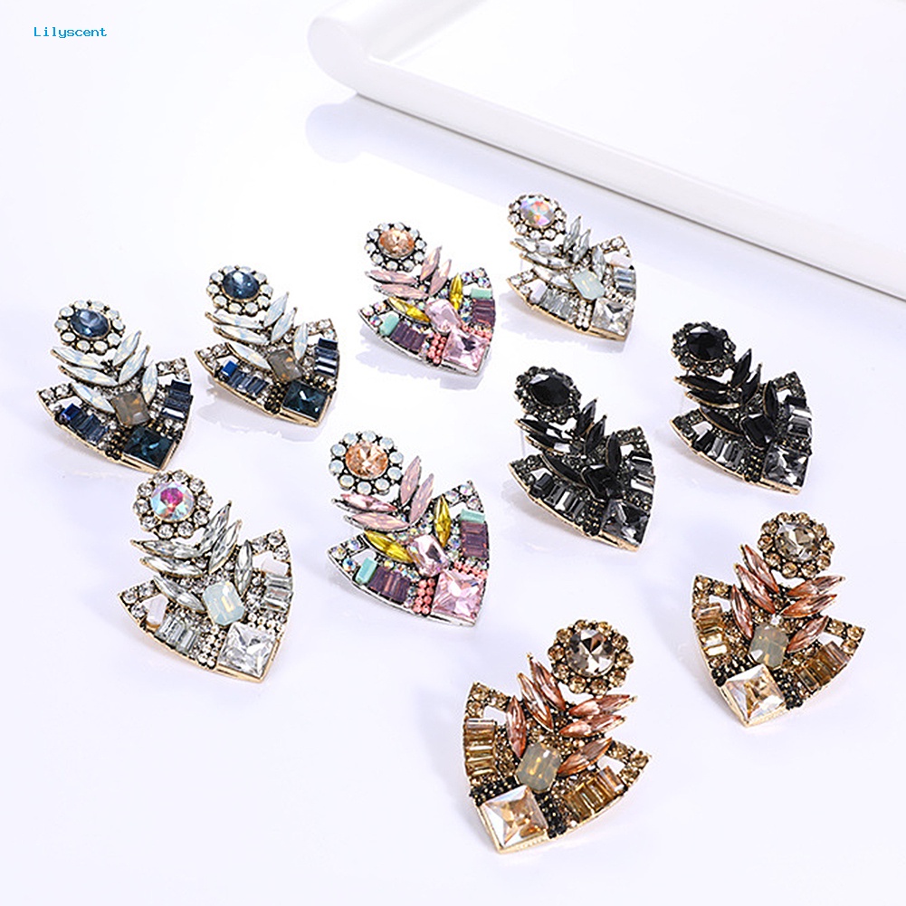 Lilyscent Wanita Fashion Berlian Imitasi Berlebihan Bohemian Ear Stud Earrings Perhiasan Hadiah