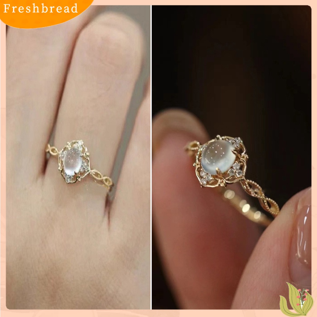 &lt; Freshbread &gt; Wanita Cincin Shiny Romantic Hollow Out Sparkling Adjustable Hadiah Hias Faux Moonstone Wedding Ring Pesta Perhiasan Aksesori Busana