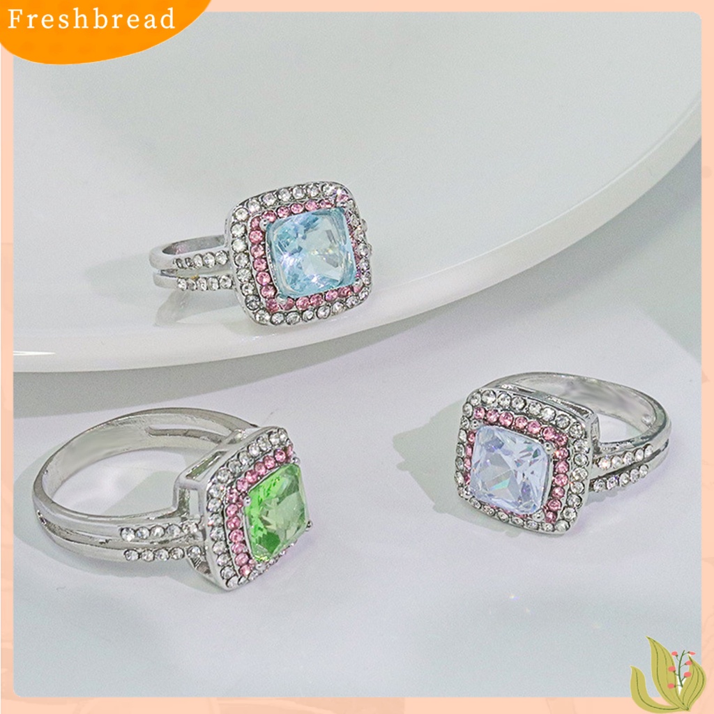 &lt; Freshbread &gt; Wanita Cincin Persegi Cubic Zirconia Perhiasan Berlian Imitasi Bersinar Cincin Jari Untuk Pernikahan