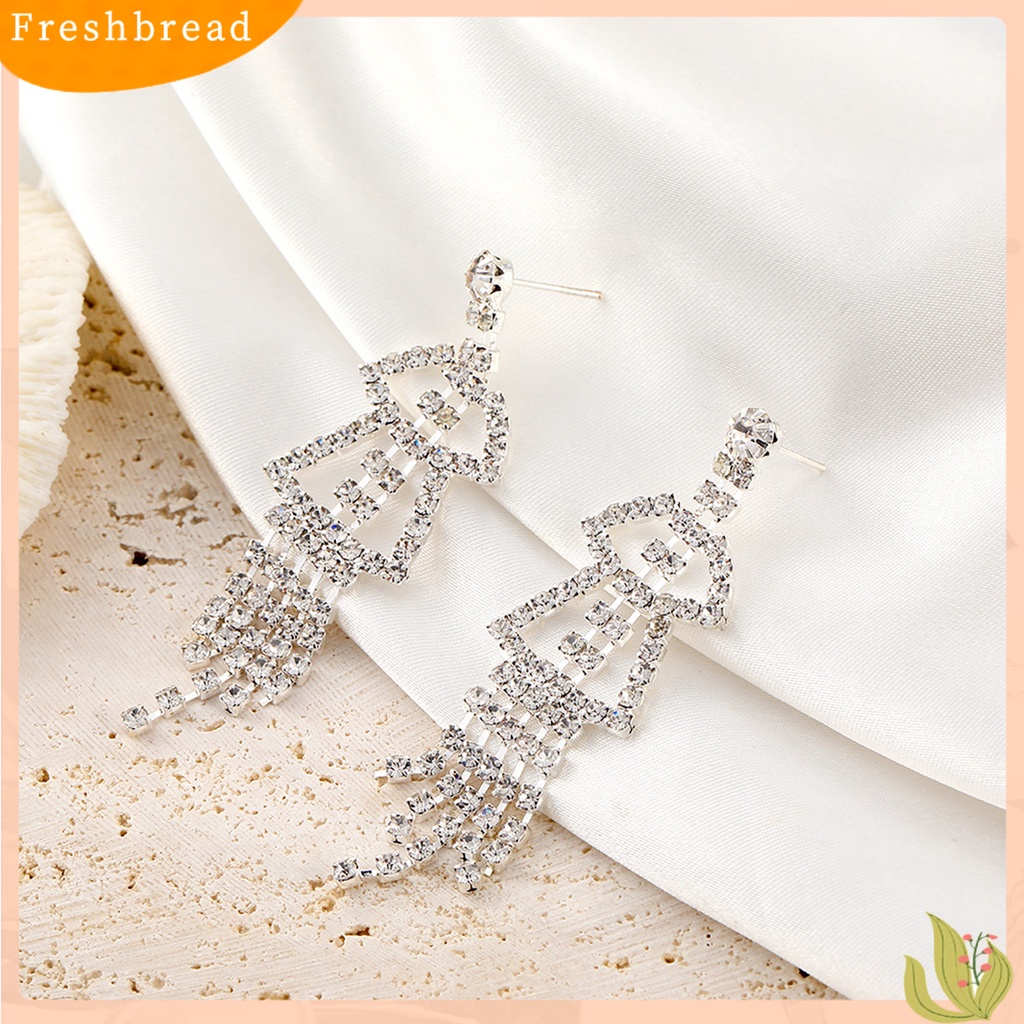 &lt; Freshbread &gt; 1pasang Anting Menjuntai Jumbai Mengkilap Perhiasan Penampilan Fashion Anting Stud Panjang Untuk Pernikahan