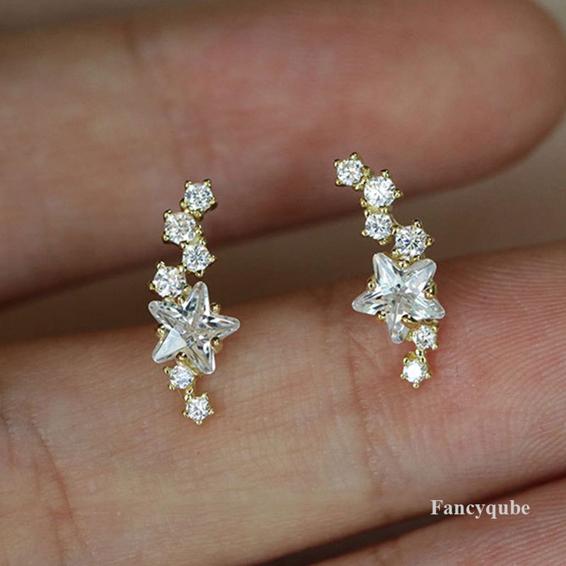 Anting Bintang Wanita Warna Silver/Tindik Telinga Warna Emas Dipakai Harian Serbaguna Anting Cewek Fashion Perhiasan