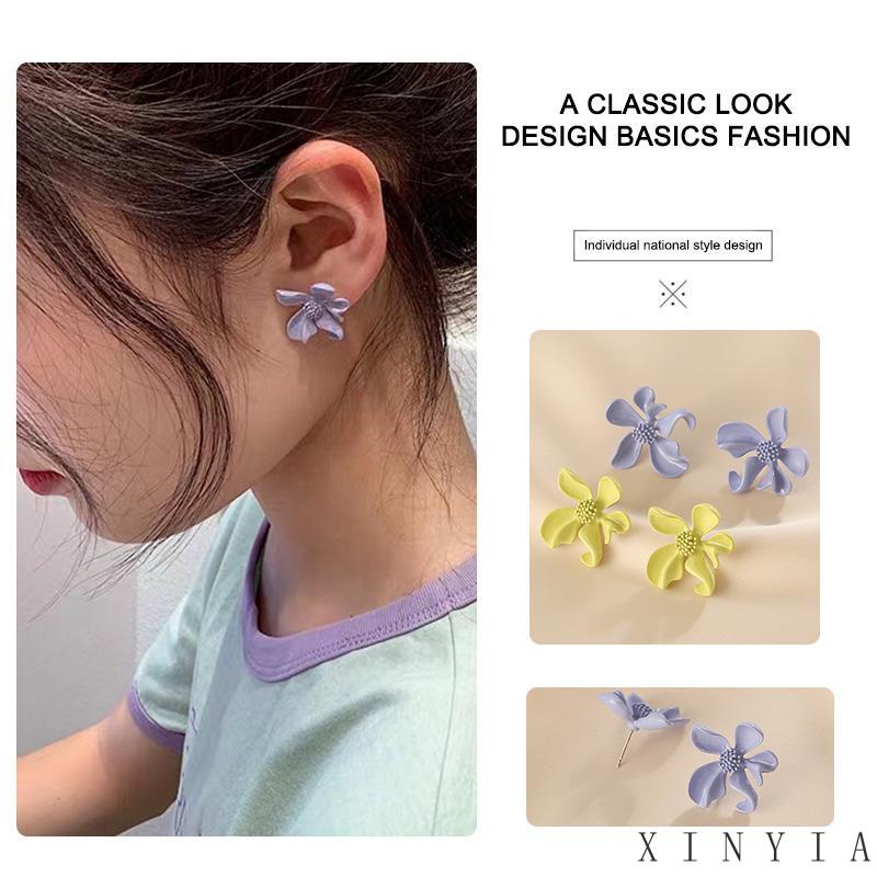 【Bayar di tempat】Anting Bunga Permen Warna Manis / Anting Tusuk Motif Bunga Gaya untuk Wanita
