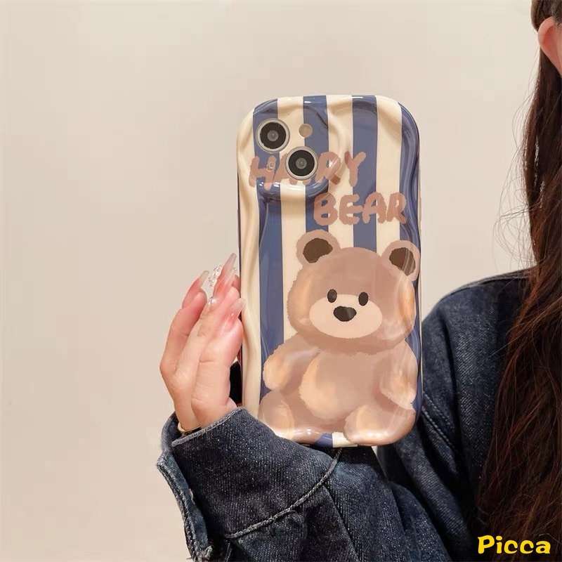 IPHONE Case Garis Beruang Kartun Lucu Kompatibel Untuk Iphone11 Pro Max 7Plus XR 6s 6 7 8 Plus 14 13 12 Pro Max X XS Max SE 2020 3D Wavy Curved Edge Airbag Glossy Shockproof Soft Tpu Cover