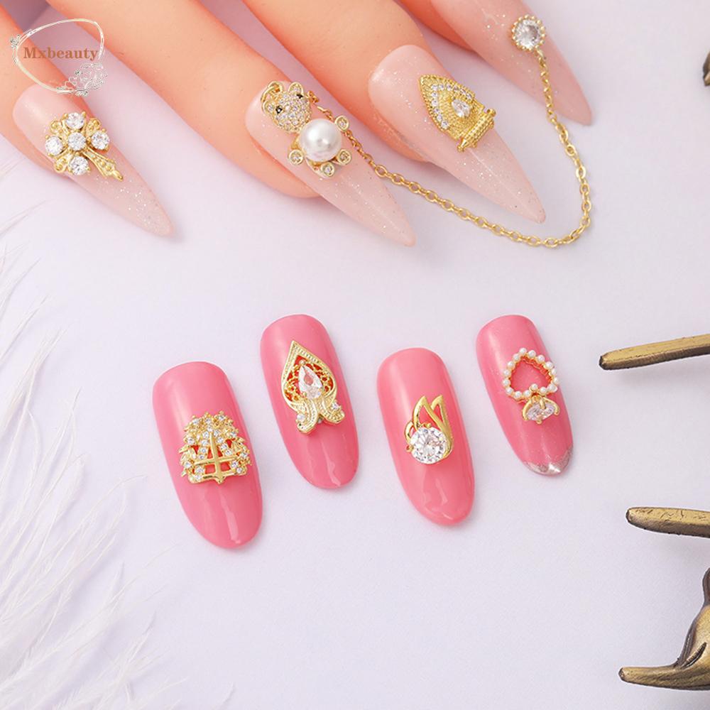 Mxbeauty 2pcs / Set Charms Berlian Imitasi / Bunga / Beruang 3d Untuk Dekorasi Nail Art