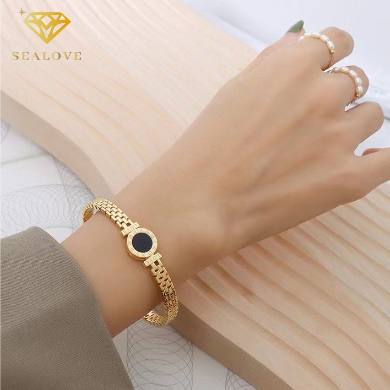 Gelang titanium Wanita Anti Karat Bulat Hitam Romawi Emas 18K Bangle Aksesoris Mewah Korean Style COD