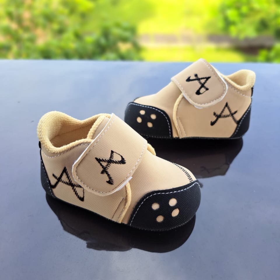 TOKOERS PRL08 Sepatu bayi newborn prewalker motif A umur 1 sampai 12 bulan