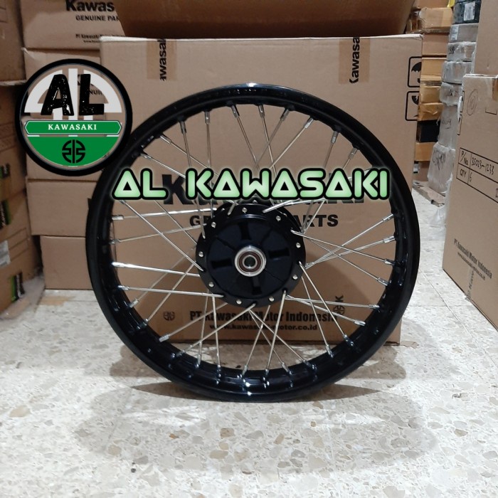 pelek velg velek belakang set kawasaki w175 w 175 cafe SE original Kawasaki