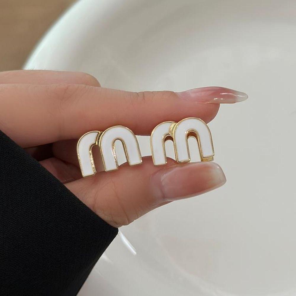 Mxbeauty M Huruf Anting Hadiah Vintage Lingkaran Kubus Enamel Indah Zirkon Stud Earrings