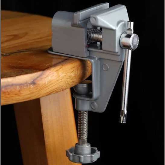 

YTC Vise Clamp Capit Meja Alat Penjepit Kayu - Y128 -909