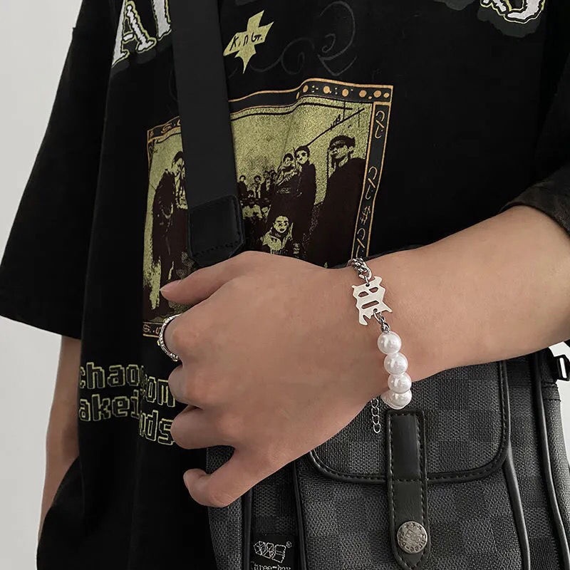 Titanium Steel Tidak Luntur Huruf Mutiara Jahitan Gelang Laki-Laki ins Trendi Niche Desain Sederhana Keren Kalung Gelang