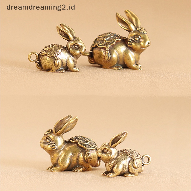 (drea) Retro Beruntung Patung Kelinci Ornamen Liontin Kreatif Gantungan Kunci Hewan Kecil Miniatur Dekorasi Patung Logam Rumah Kantor Desktop Dekorasi/