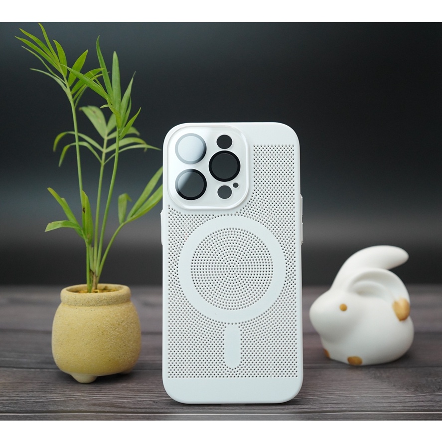 New Stylish Magnetic Phone Case for iPhone 11 12 13 14 Pro Max with Heat Dissipation and Lens Film