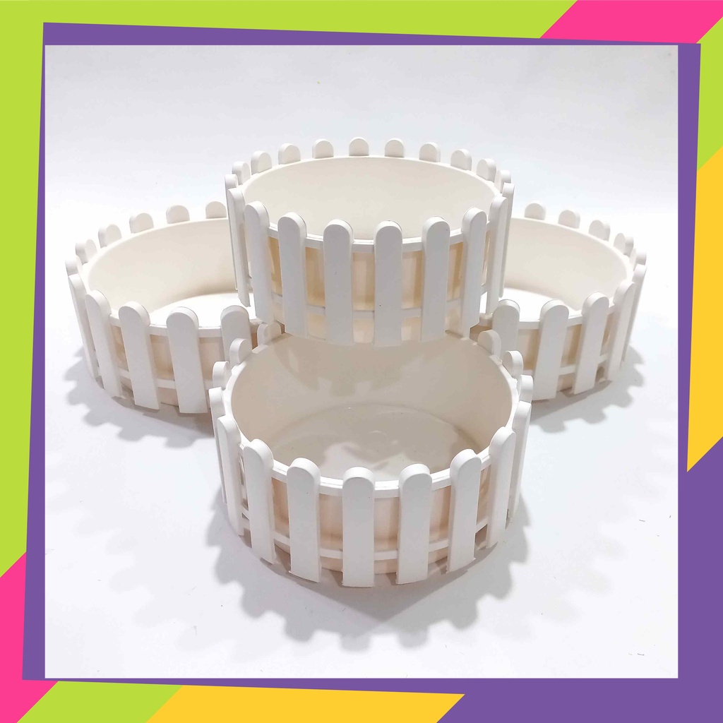 1879 / Pot bunga bulat pagar plastik / Vas bunga tanaman artificial / Vas bunga hias aesthetic