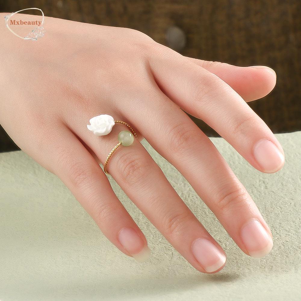 Mxbeauty Hetian Cincin Giok Kepribadian Elegan Emas Geometris Wanita Jari Cincin Hijau Gaya Cina Cincin