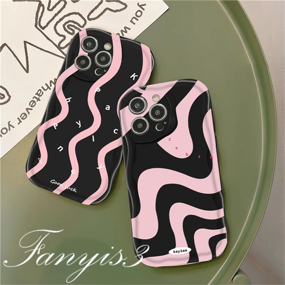 Redmi 12 12C A1 10C 10 10A 9 9A 9C 9T Note 12 12s 11s 10s 11 10 9s 9 Pro Xiaomi Poco X3 X3NFC X3Pro 12 11 Lite Hitam Pink Huruf Garis Wavy Curved Edge Phone Case TPU Soft Cover