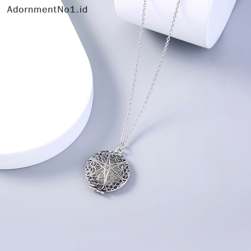 [AdornmentNo1] Luminous Glowing Hollow bulat Detachable Box Pendant kalung Glow In The Dark kalung Punk untuk wanita pria hadiah Halloween