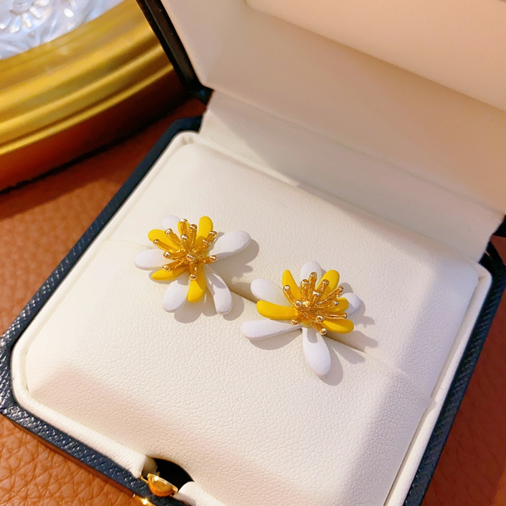 Deartiara Anting Bunga Daisy Kuning Putih Anting Kecil Dan Indah Prancis Anting2023 Baru Anting Premium Trendi