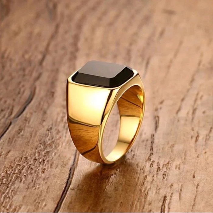 Cincin Pria Gold Emas Titanium Black Onyx