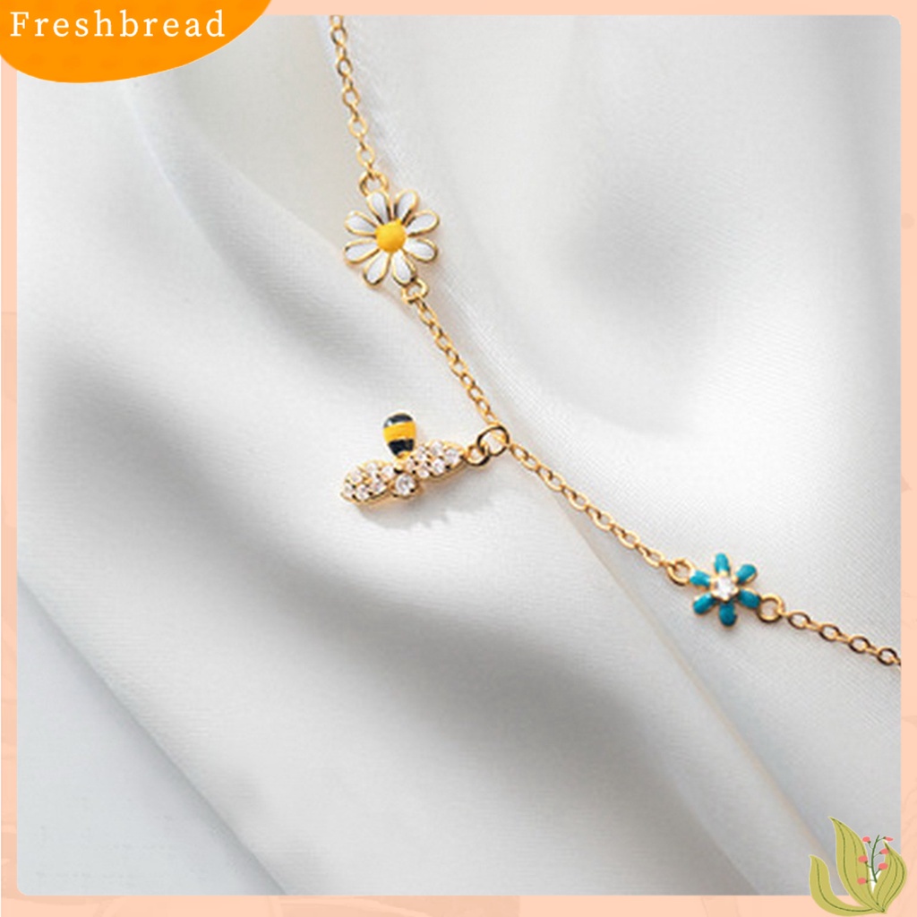 &lt; Freshbread &gt; Wanita Gelang Manis Indah Lebah Bentuk Bunga Liontin Lady Bangle Hadiah Ulang Tahun