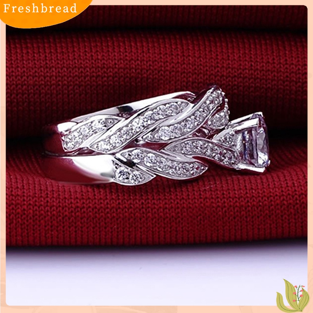 &lt; Freshbread &gt; 2Pcs/Set Cincin Wanita Desain Salib Aksesoris Perhiasan Hias Berlian Imitasi Bertatahkan Cincin Untuk Pernikahan