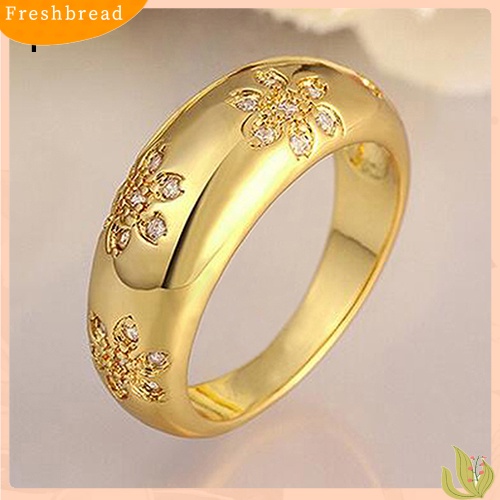 &lt; Freshbread &gt; Wanita Isi Emas 9K Cubic Zirconia Pola Bunga Ukiran Band Cincin Perhiasan