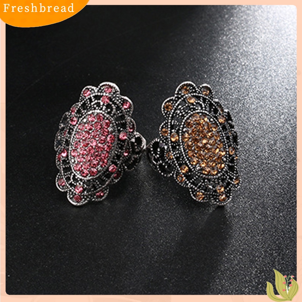 &lt; Freshbread &gt; Perhiasan Pesta Wanita Vintage Bentuk Oval Berongga Berlian Imitasi Jari Cincin Hadiah