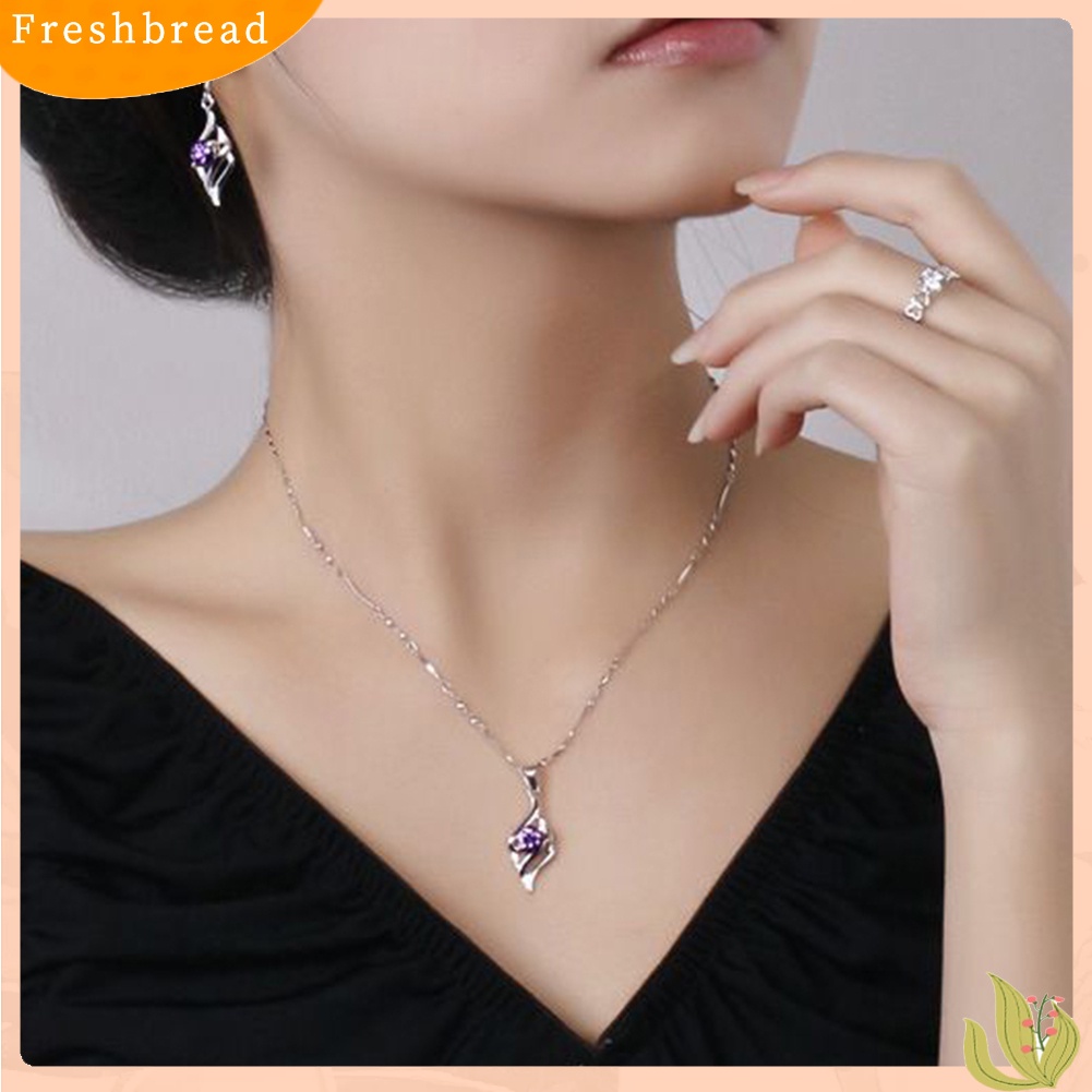 &lt; Freshbread &gt; Fashion Wanita Berlian Imitasi Panjang Menjuntai Sayap Malaikat Kait Anting Pesta Perhiasan Hadiah