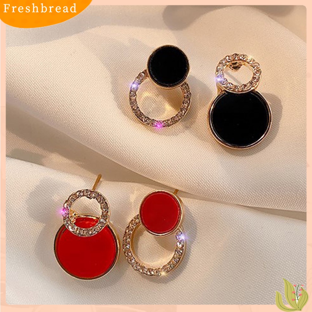 &lt; Freshbread &gt; 1pasang Anting Lady Bulat Berlian Imitasi Asimetris Hollow Out Stud Earrings Untuk Hadiah