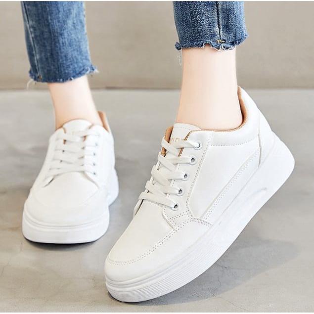GROSIRTAS &quot;FREE BOX&quot; LV0242 Sepatu Sneakers Wanita Putih Casual Polos Import PU