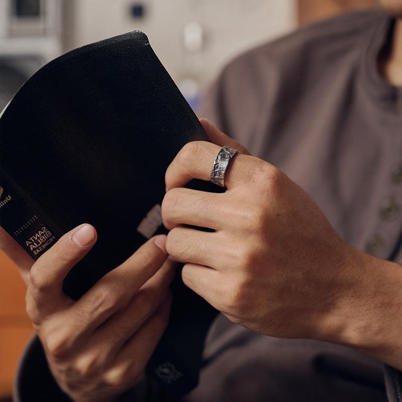 Retro Retro Buatan Tangan Tempa < Ratus Hantu Malam Berjalan > Cincin Tengkorak Laki-Laki Trendi Mendominasi Cincin Retro Cincin Ekor Tunggal Tertekan