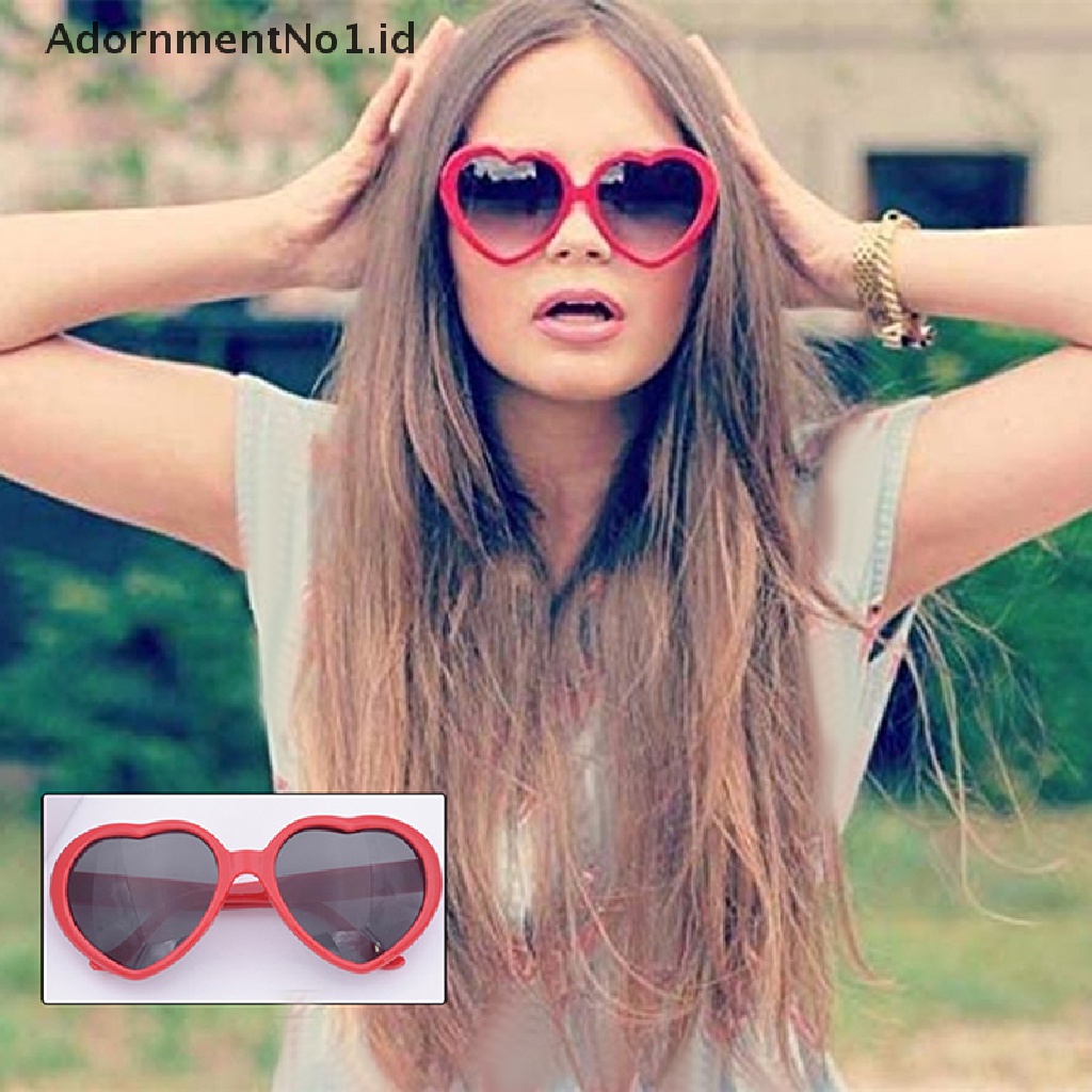 [AdornmentNo1] Fashion Love Bentuk Hati Wanita Kacamata Hitam Melindungi Mata Praktis Unisex Eyewear [ID]