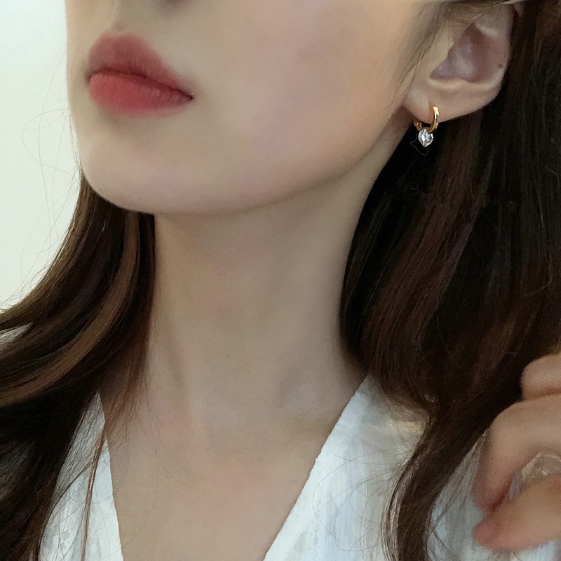 Roselife Elegan 14 K Emas Berkilau Kristal Hoop Anting Wanita Perempuan Zirkon Halus Lingkaran Bulat Anting-Anting Sederhana Fashion Telinga Perhiasan Aksesoris