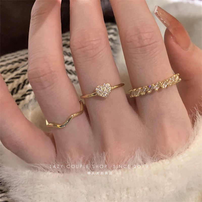 Yeezii 3Pcs/Set Cincin Gelombang Hati Kristal Mewah Set Zirkon Cincin Emas Untuk Aksesoris Perhiasan Wanita