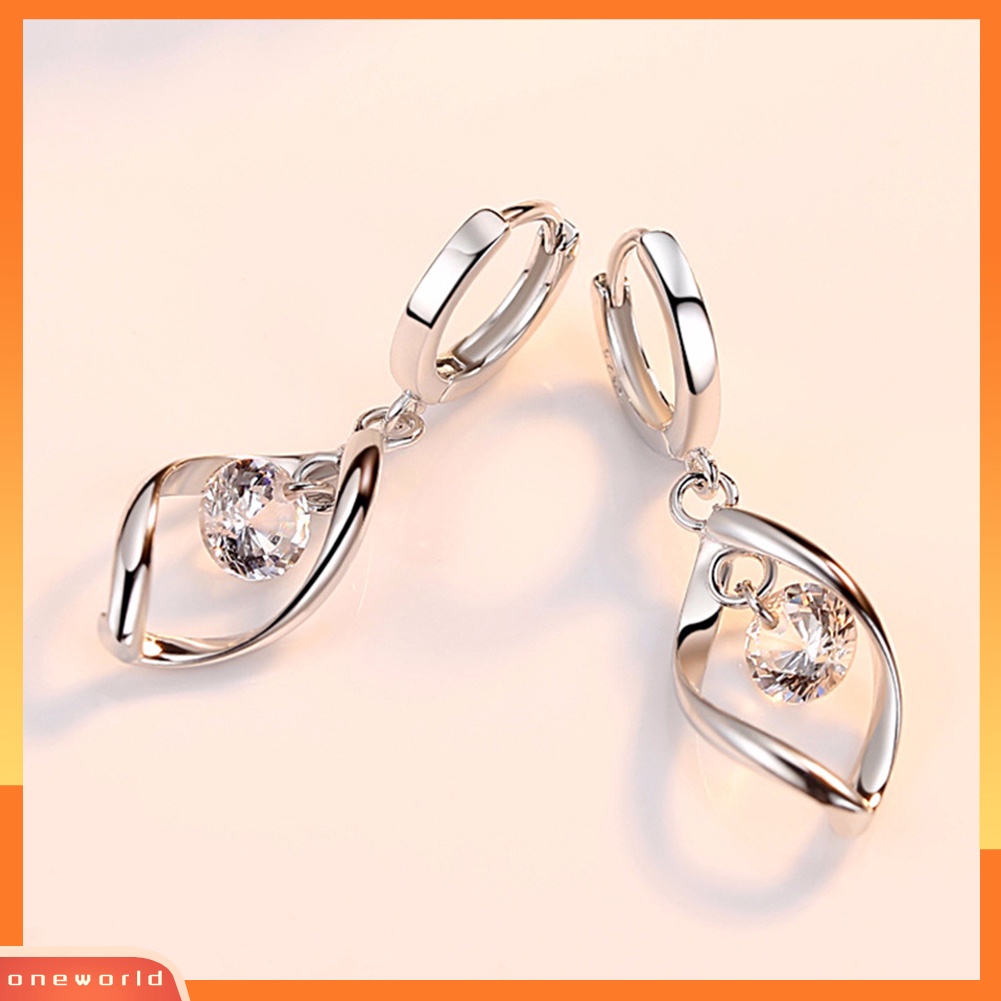 [WOD] Elegan Cubic Zirconia Berputar Cinta Panjang Memutar Liontin Wanita Huggie Earrings