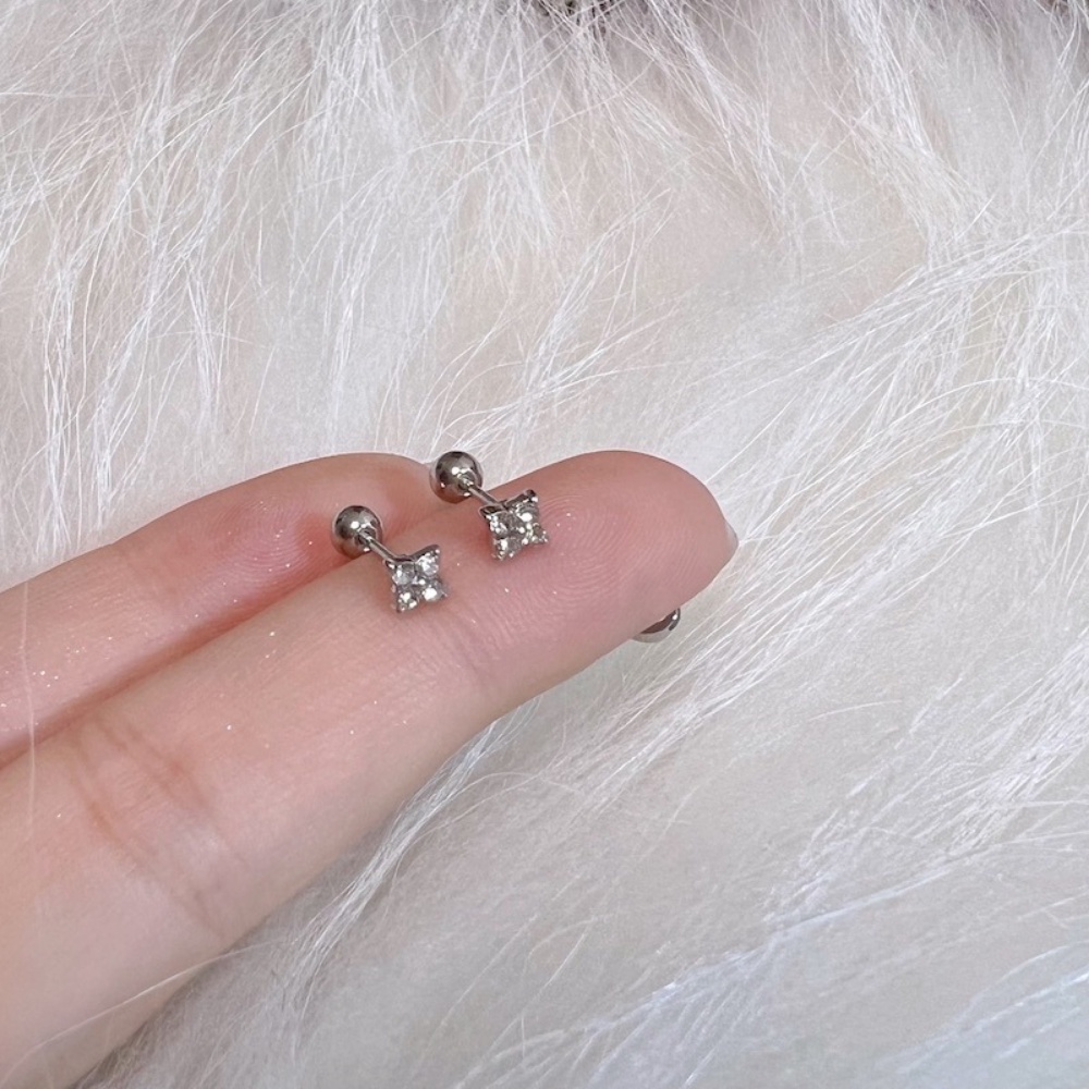 Versi Korea Anting Gesper Spiral Untuk Wanita Kecil Segar Geometris Berlian Bertatahkan Telinga Tulang Kuku Permen Perhiasan